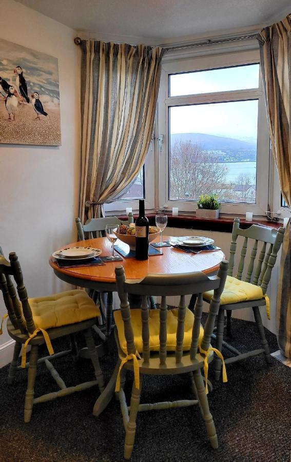 Caledonian Canal Top Floor Flat, View Of Ben Nevis Fort William Eksteriør billede